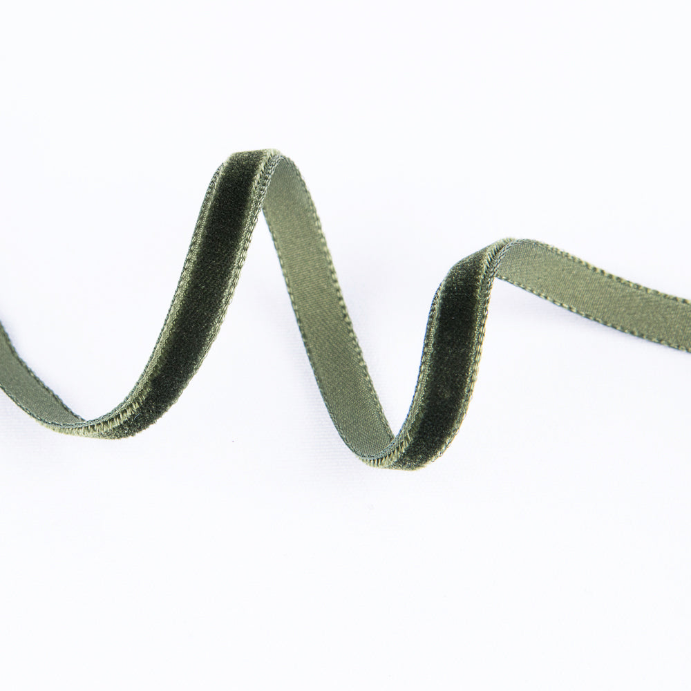 Cinta Terciopelo Verde oscuro 7mm - Ribes y Casals