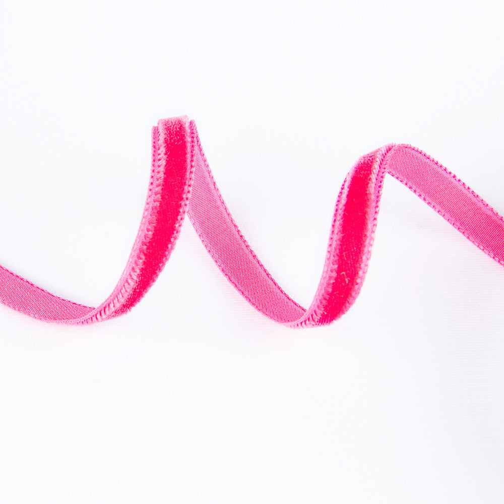 Strawberry Velvet Ribbon 7mm - Ribes y Casals
