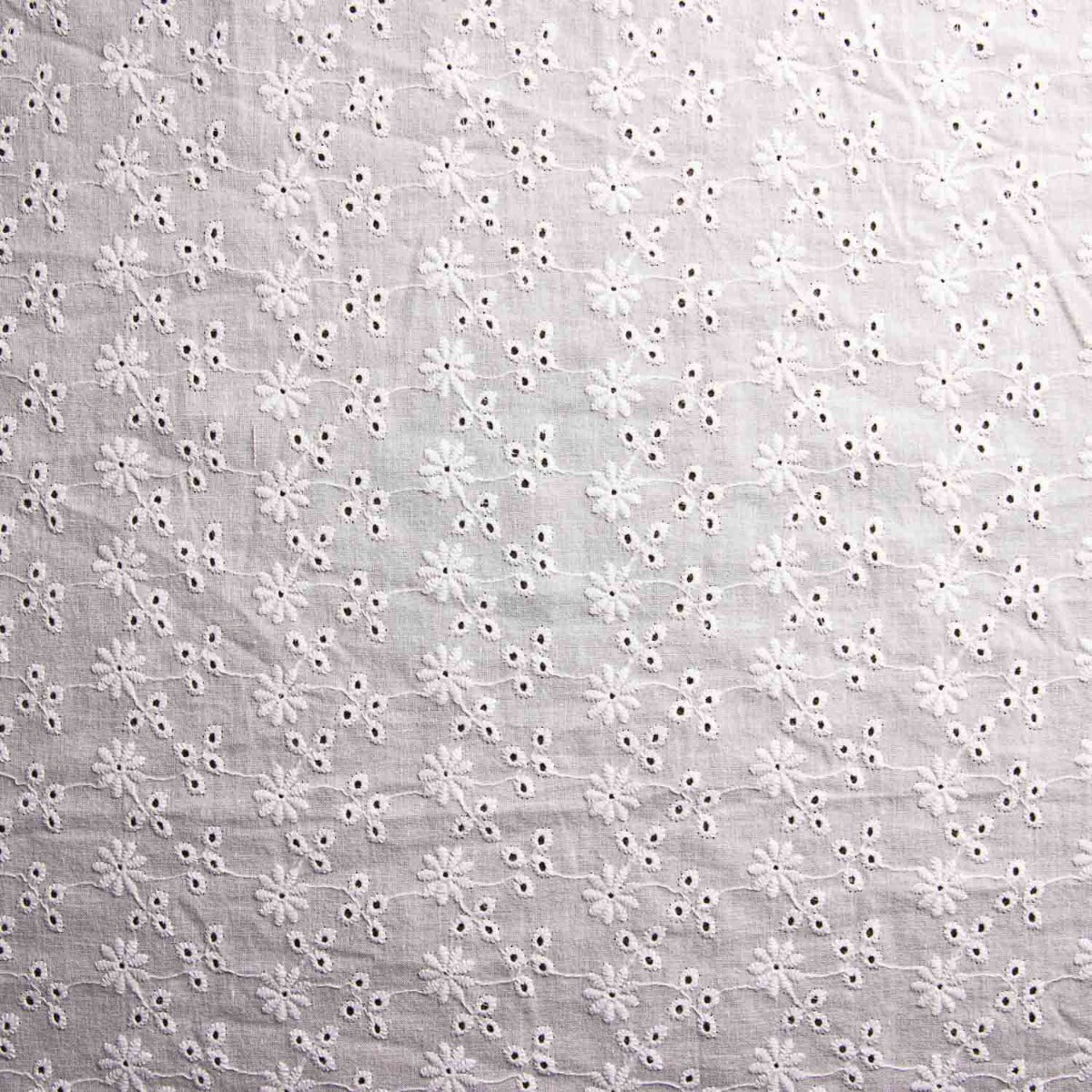 Swiss Embroidery Malta - Ribes y Casals