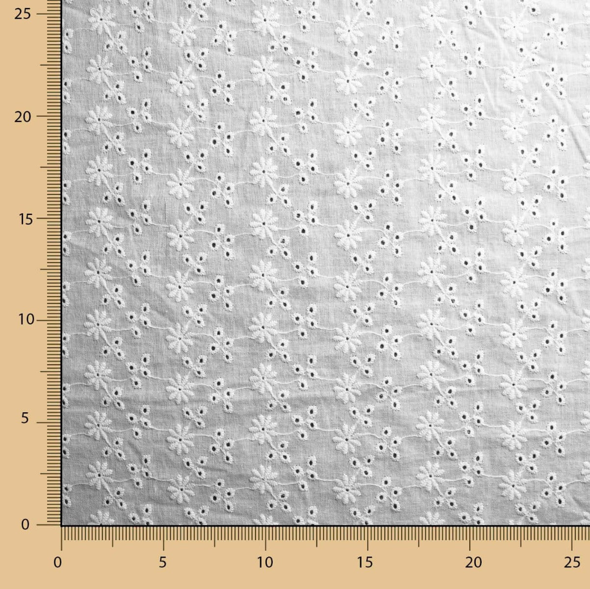 Swiss Embroidery Malta - Ribes y Casals