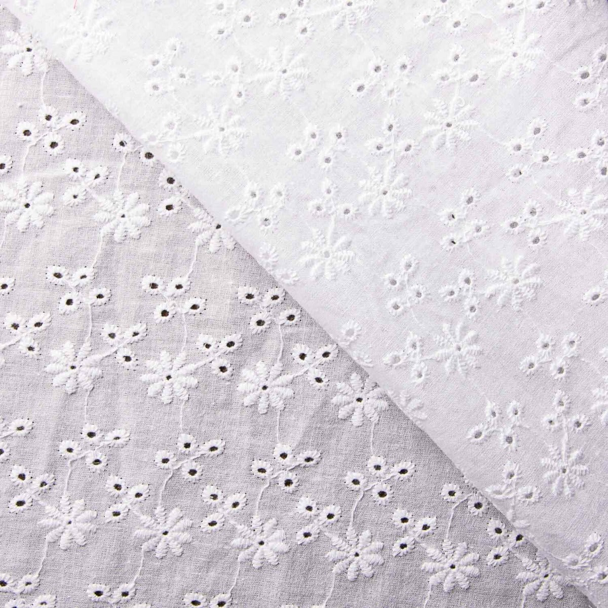 Swiss Embroidery Malta - Ribes y Casals