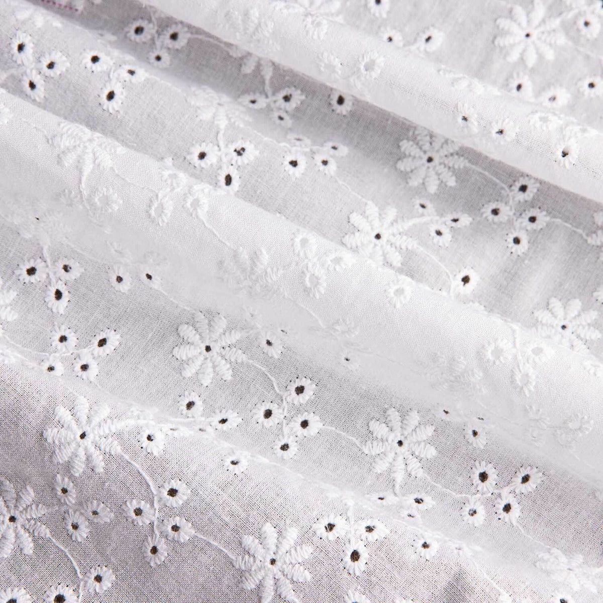 Swiss Embroidery Malta - Ribes y Casals