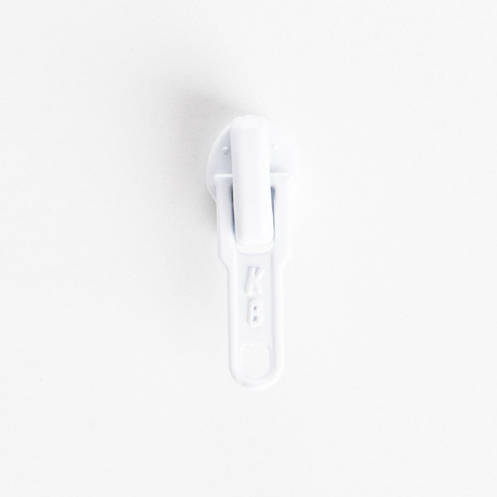 White Zip Pull - Ribes y Casals
