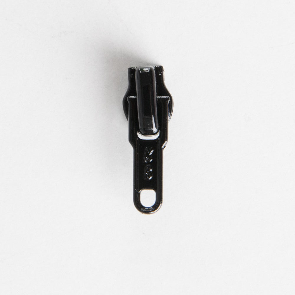 Zip Pull Black - Ribes y Casals