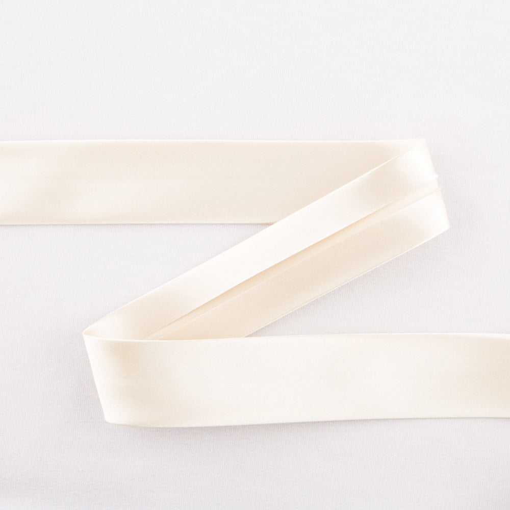 Beige Satin Bias Ribbon 18 mm - Ribes y Casals