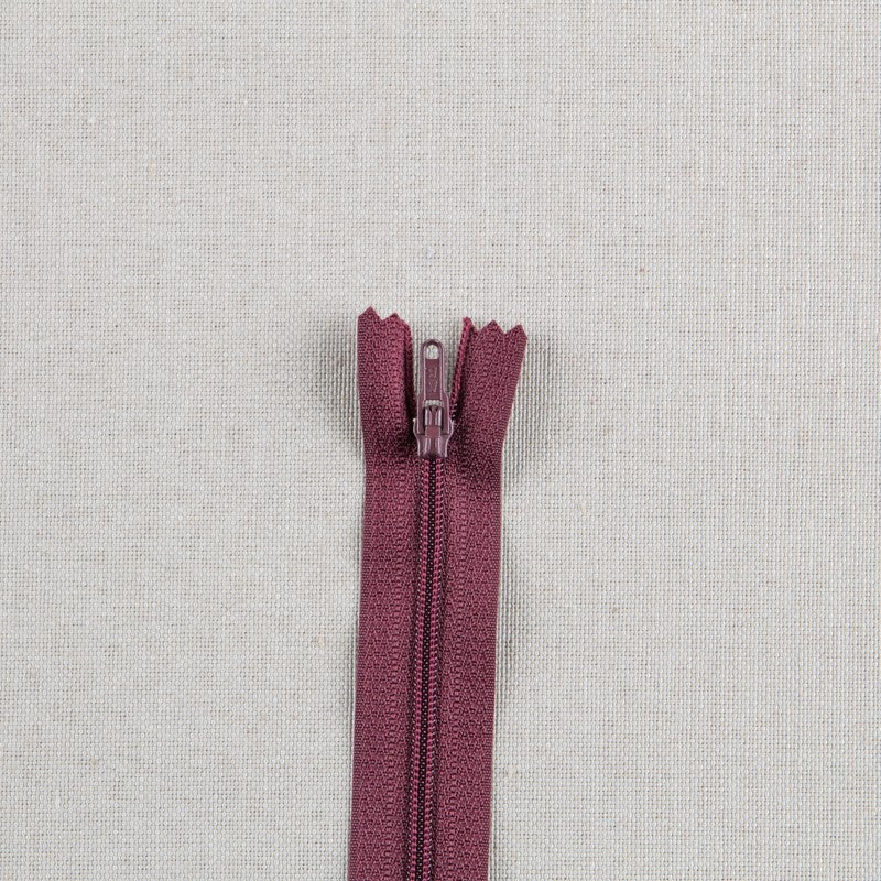 Nylon 22cm Zipper Garnet - Ribes y Casals
