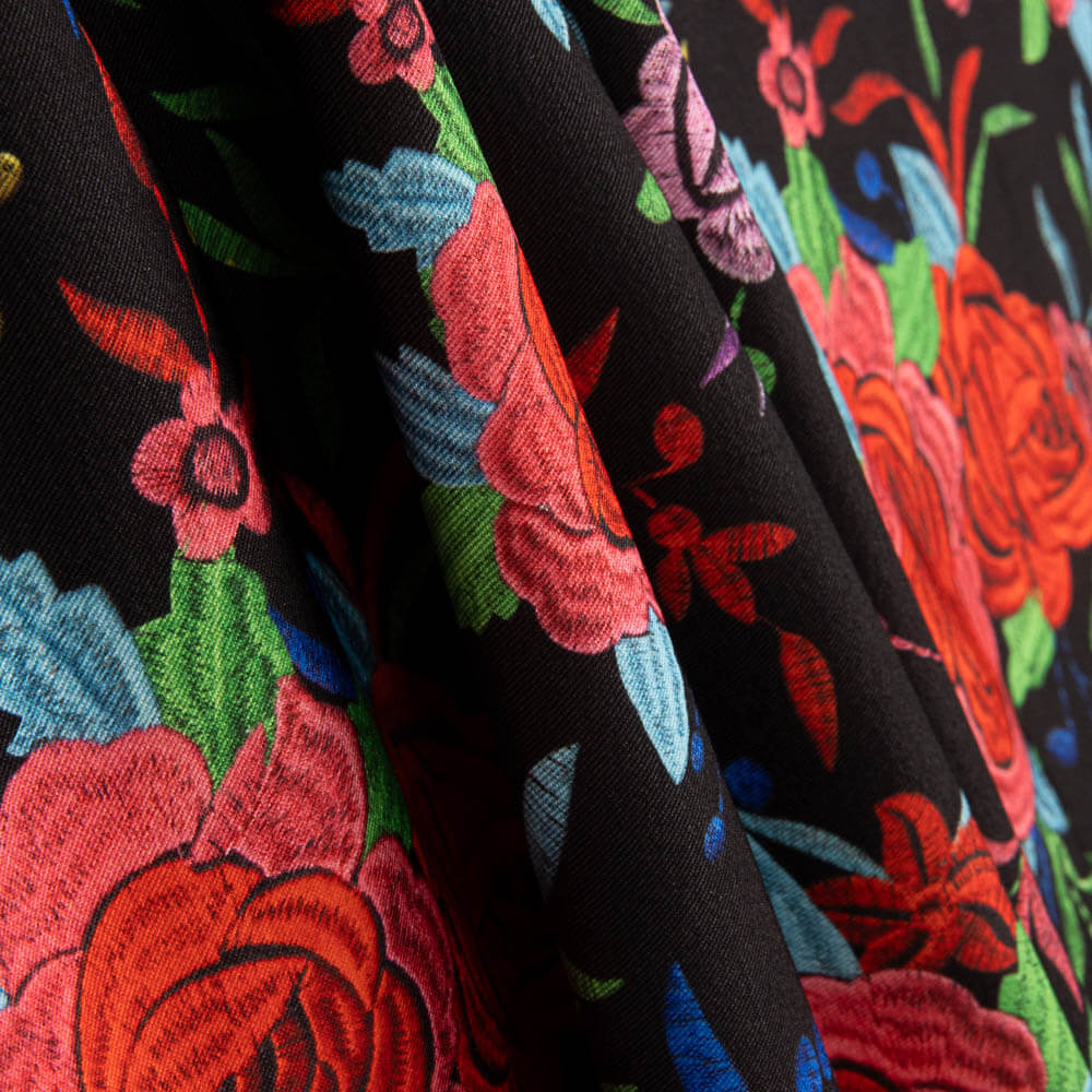 Black Manila Stretch Trench Coat - Ribes y Casals