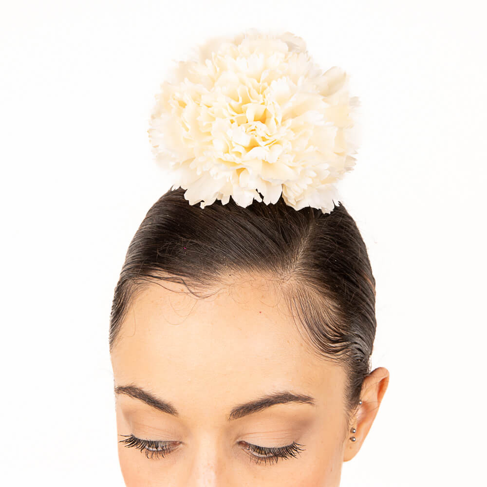 Ivory Flamenco Carnation - Ribes y Casals