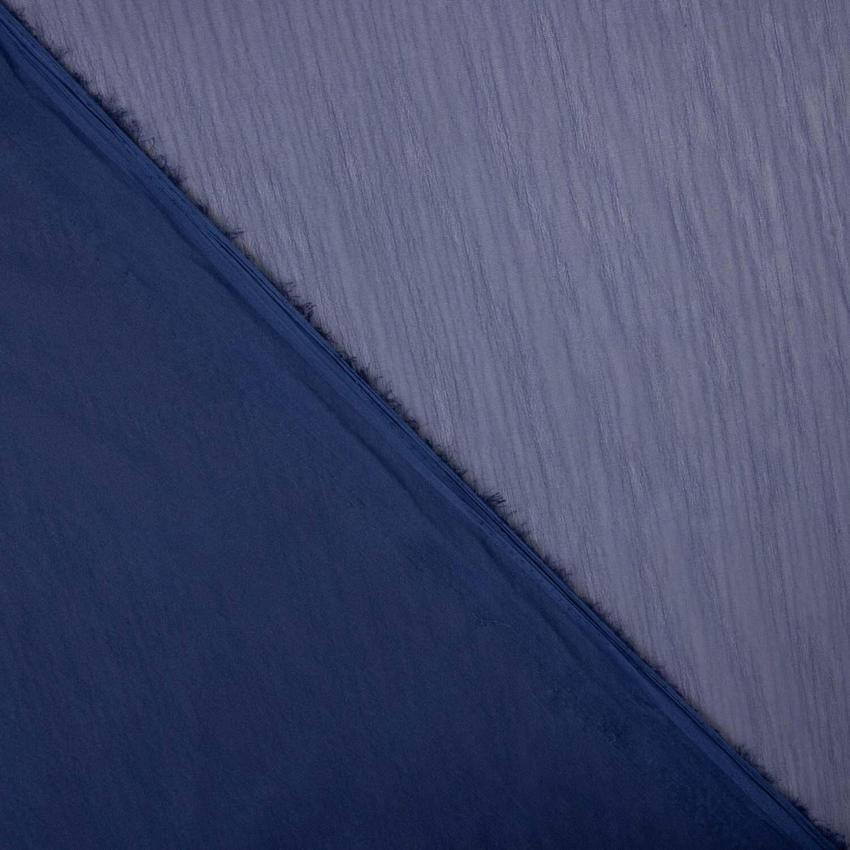 Iridescent Navy Chiffon - Ribes y Casals