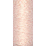 Gütermann yarn 100m colour 210 Soft Pink - Ribes y Casals