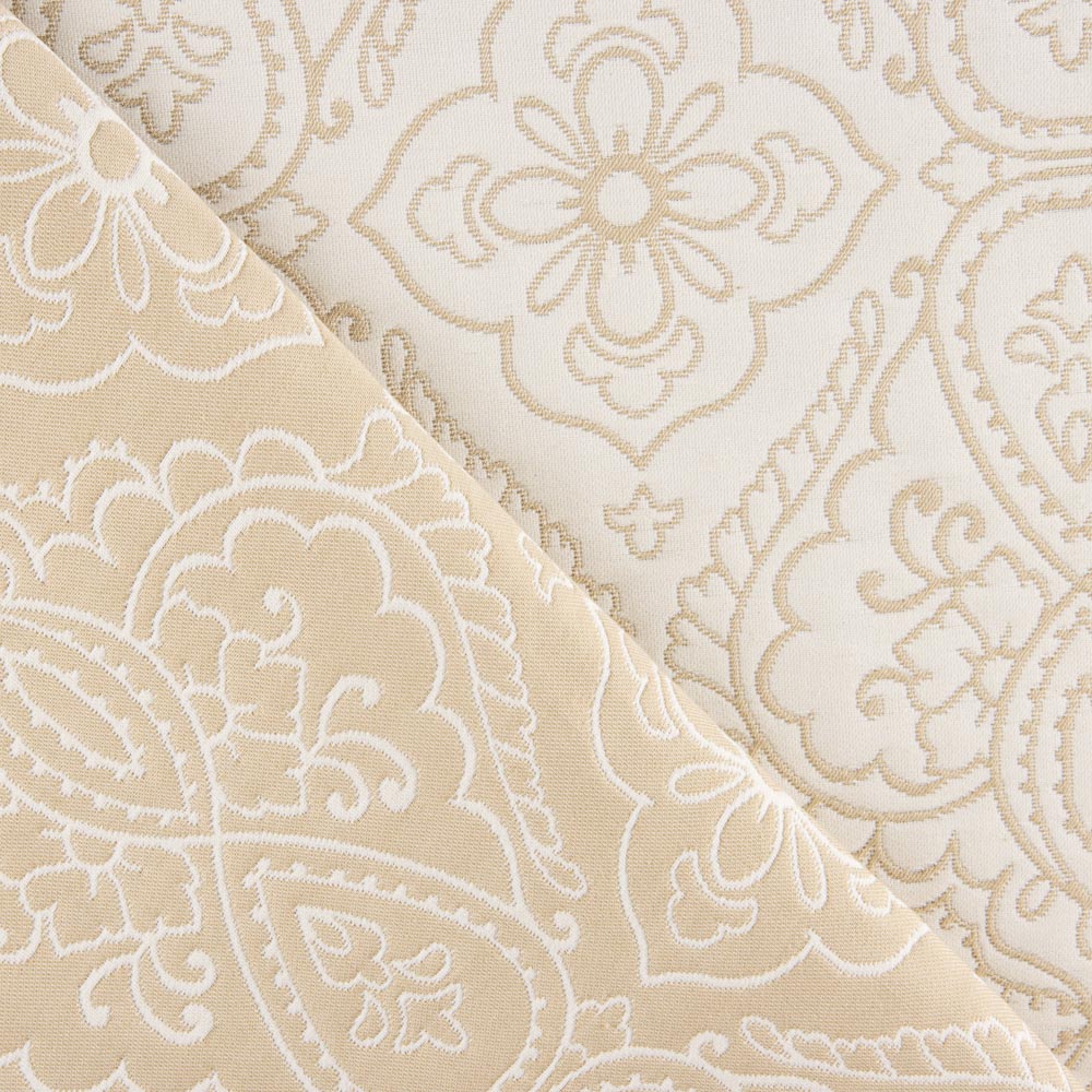 White Geometric Jacquard - Ribes y Casals