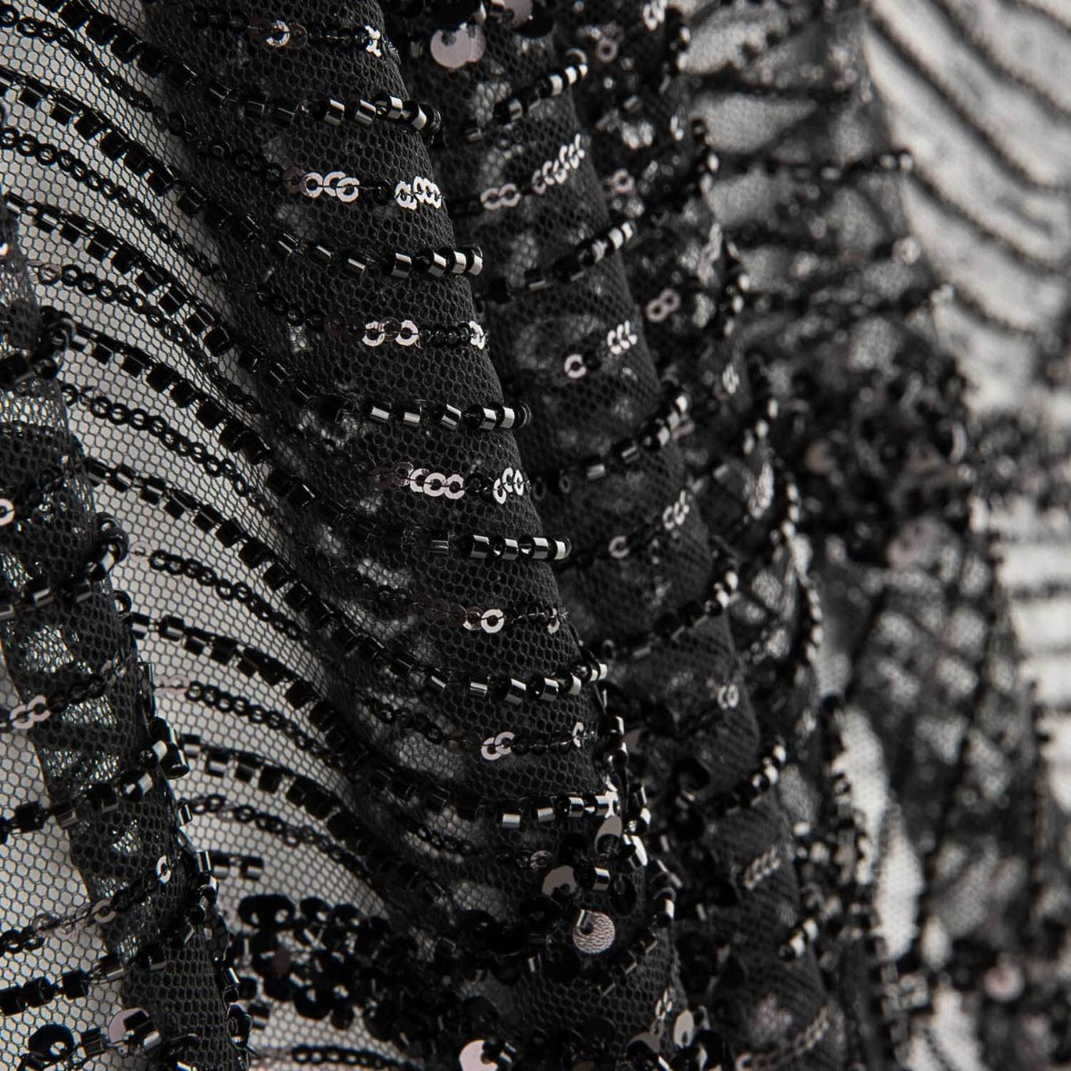 Retal Lentejuela Fiesta Negro 85x120 cm - Ribes y Casals