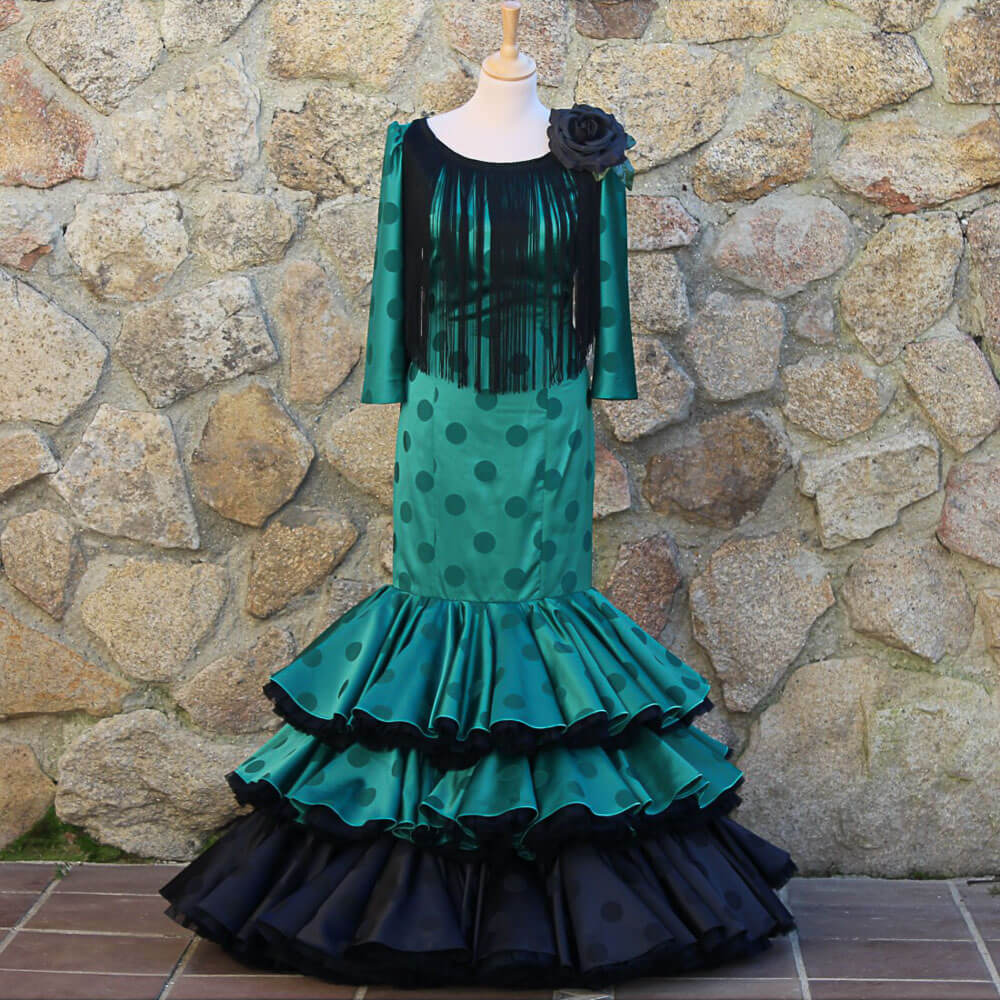 Spanish Ruffles Flamenco Pattern for Woman with Three Ruffles – Ribes & Casals