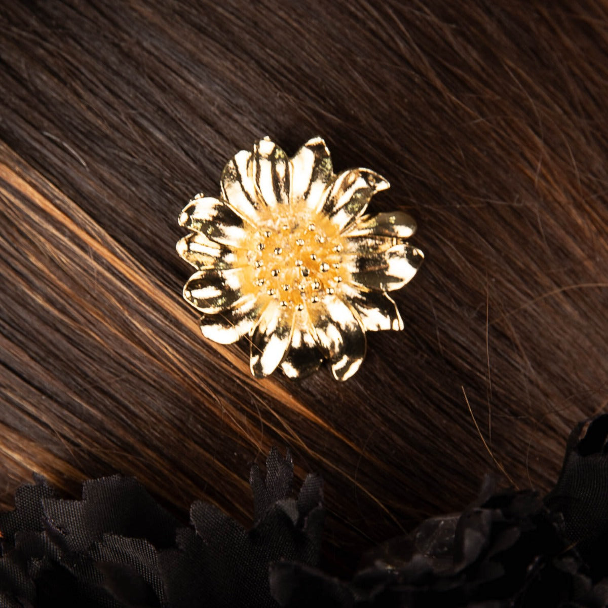 Gold Flamenco Hair Comb – Floral Design - Ribes y Casals