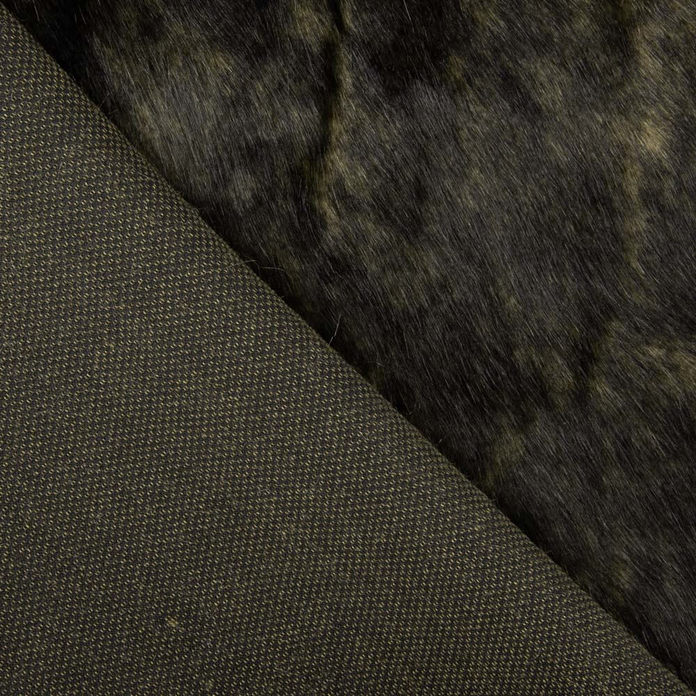 Green and Black synthetic hair - Ribes y Casals