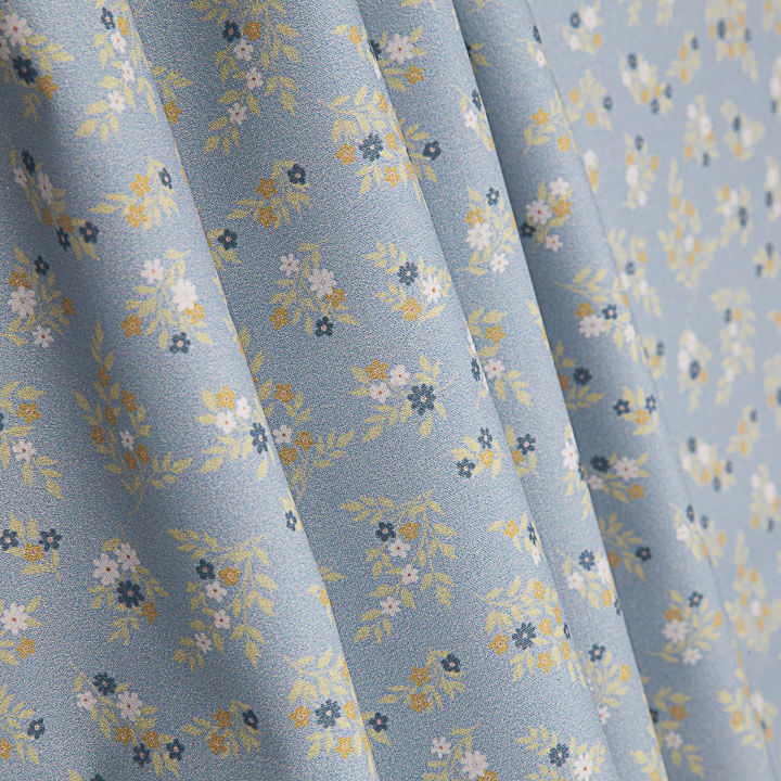 Blue Meadow Sweet Printed Percale - Ribes y Casals