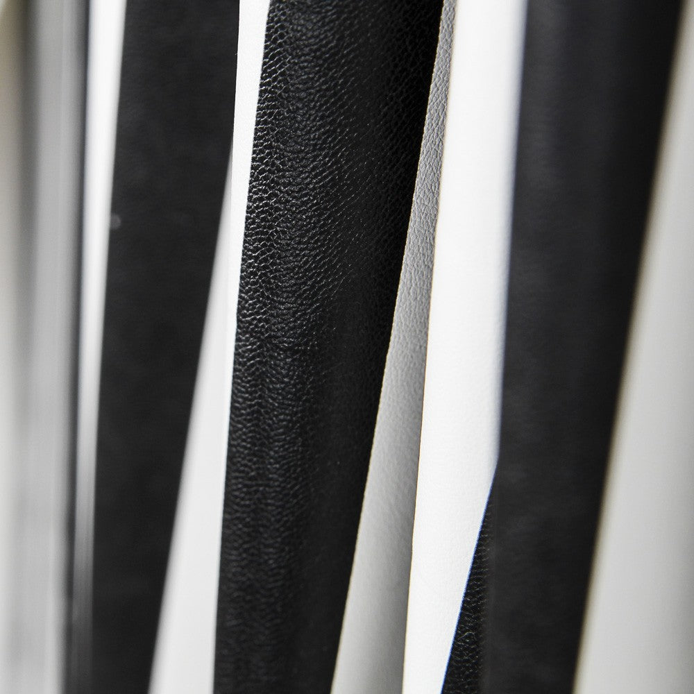Black White Stripe Leatherette - Ribes y Casals