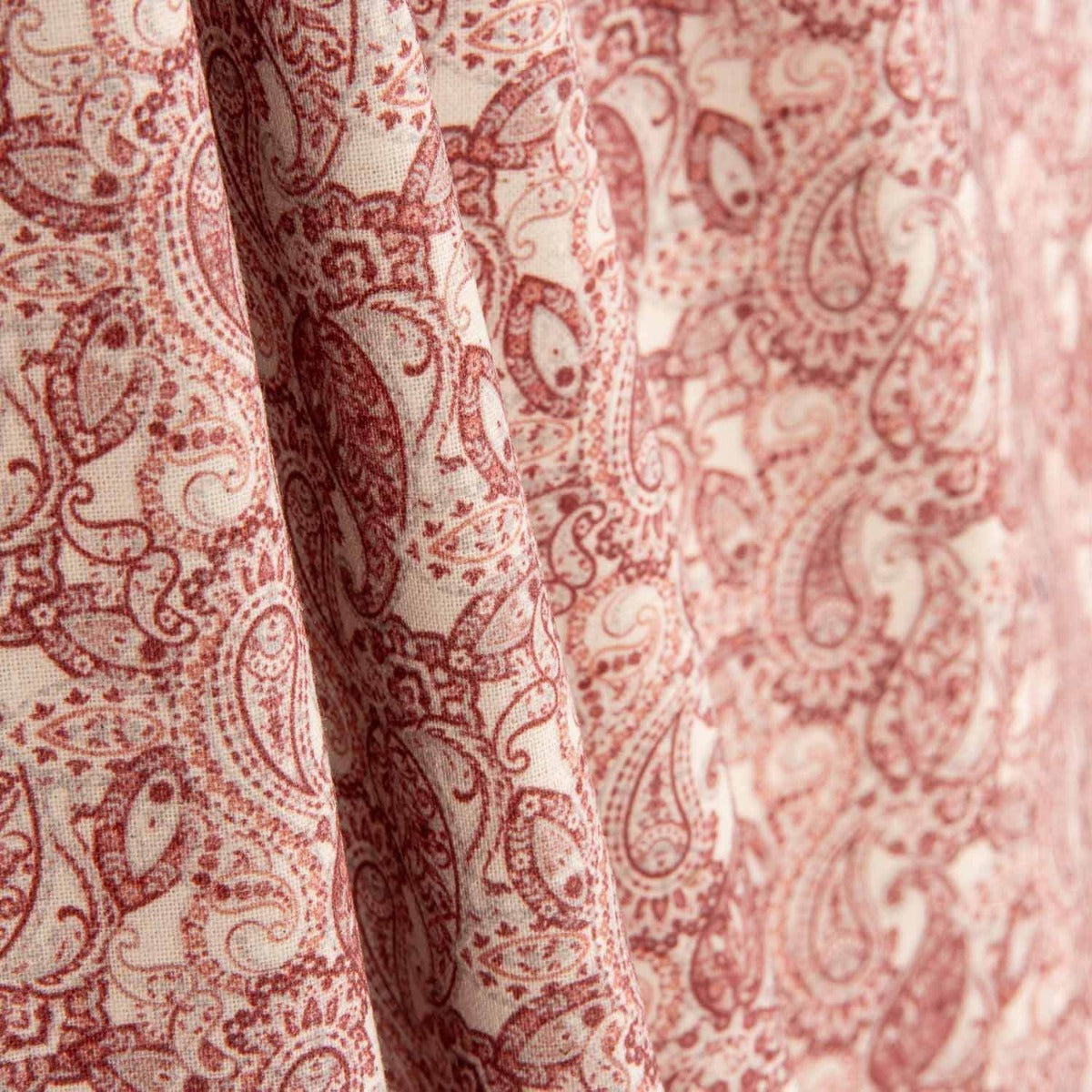 Terracotta Paisley Poplin - Ribes y Casals