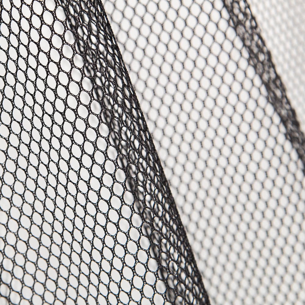 Black Mesh - Ribes y Casals