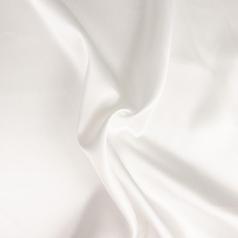 Silk Pillowcase Manufacturing - Ribes y Casals