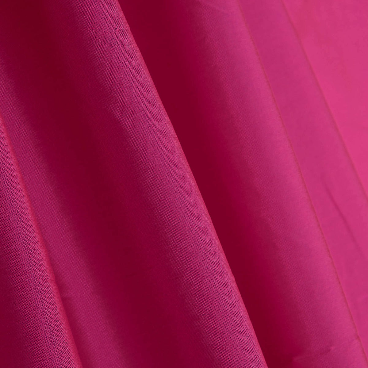 Fuchsia Plain Taffeta Fabric - Ribes y Casals
