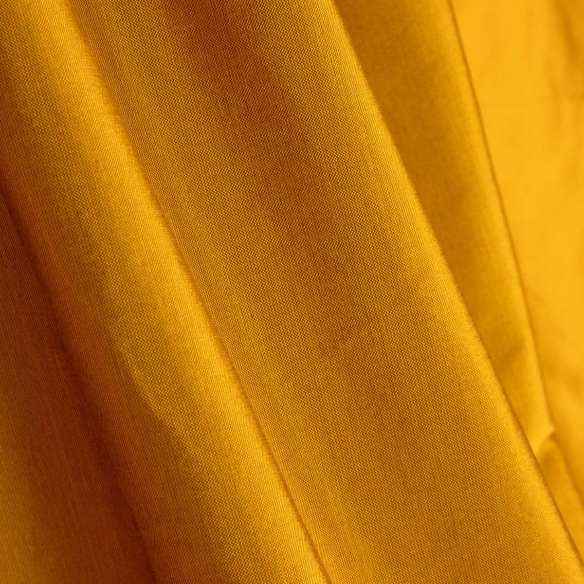 Pale Orange Plain Taffeta - Ribes y Casals
