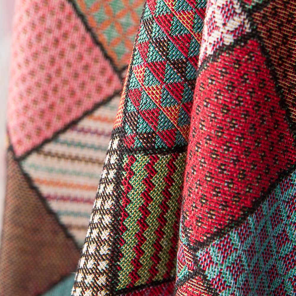 Patchwork Jacquard Tapestry - Ribes y Casals