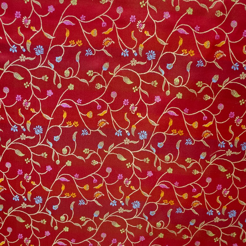 Fantasy Fabric Branches Red - Ribes y Casals