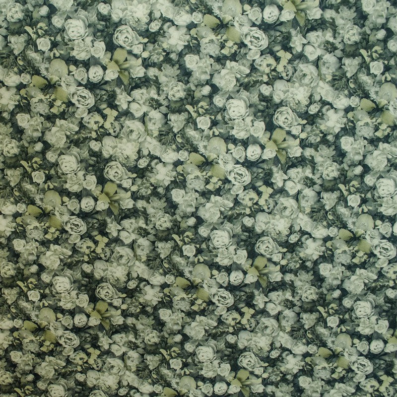 Mikado Flower Green Background - Ribes y Casals