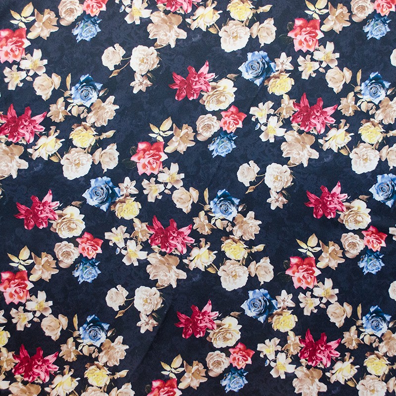 Satin Flower Black Background - Ribes y Casals