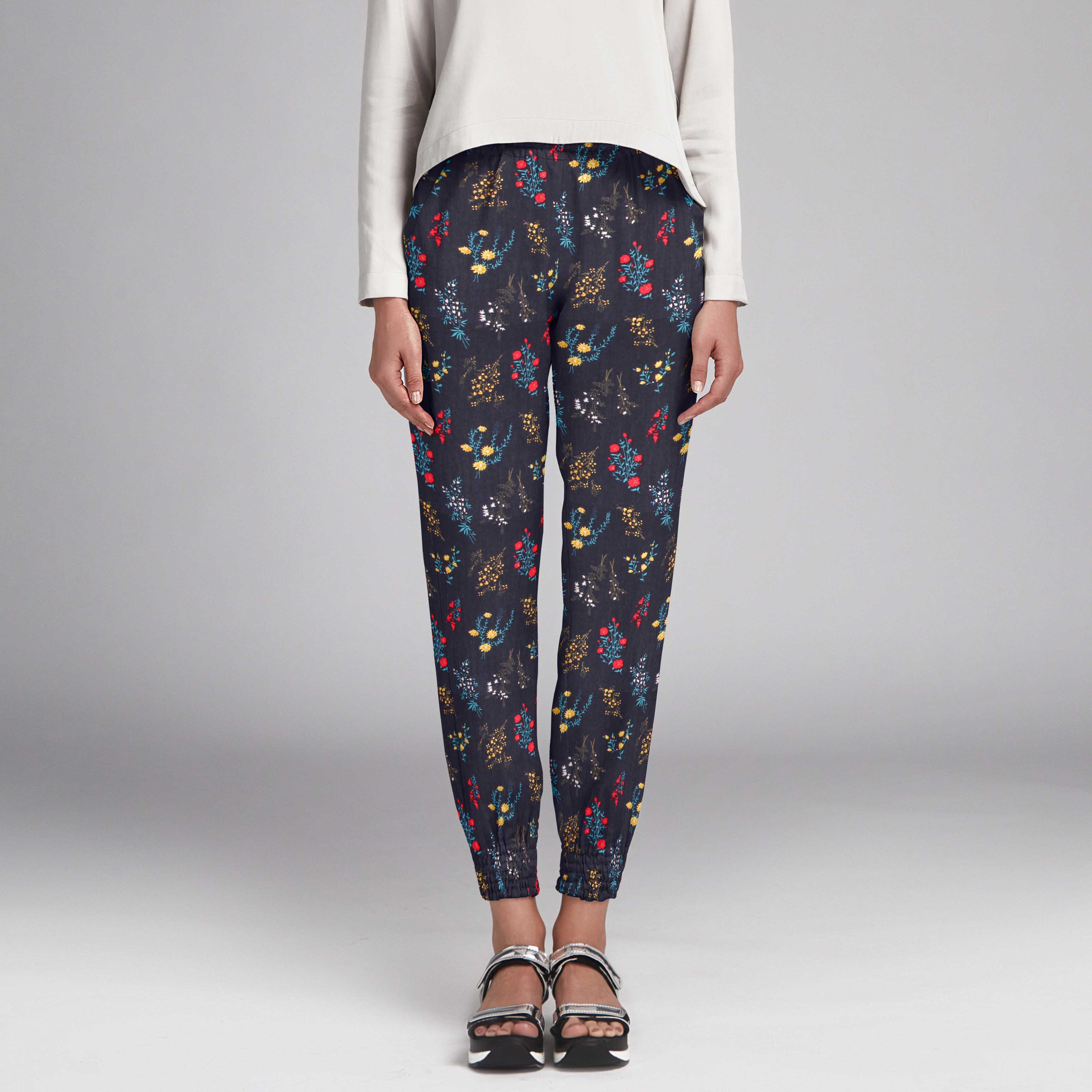 Blue Night Botanical Viscose - Ribes y Casals