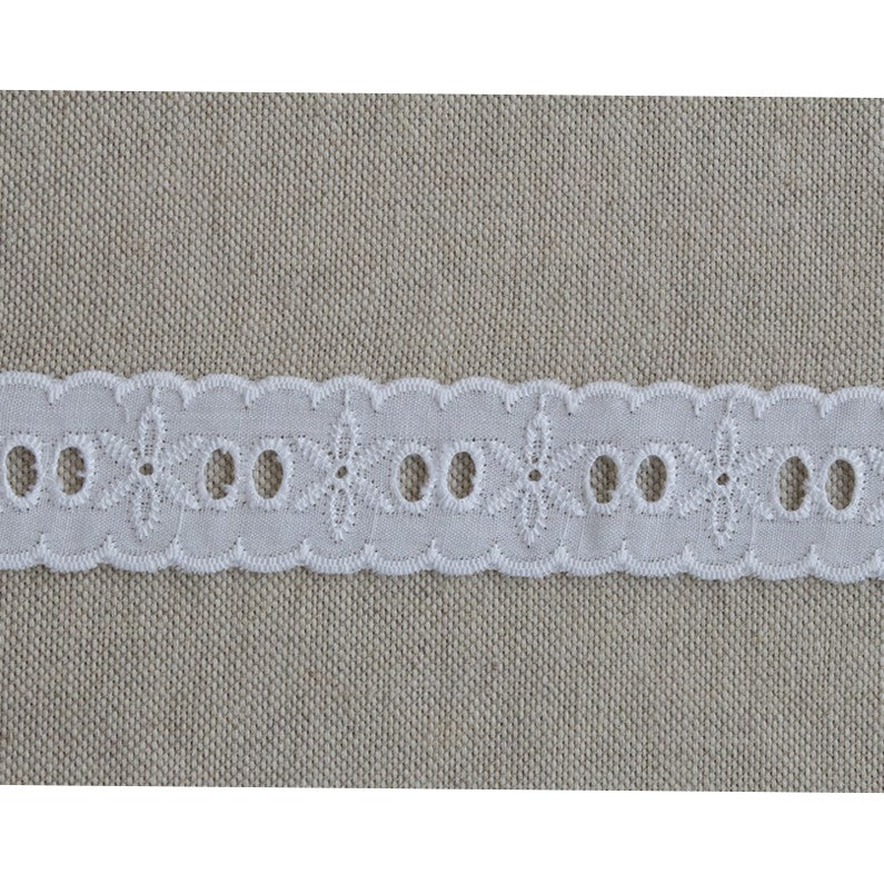 Embroidered Tape White 27mm - Ribes y Casals