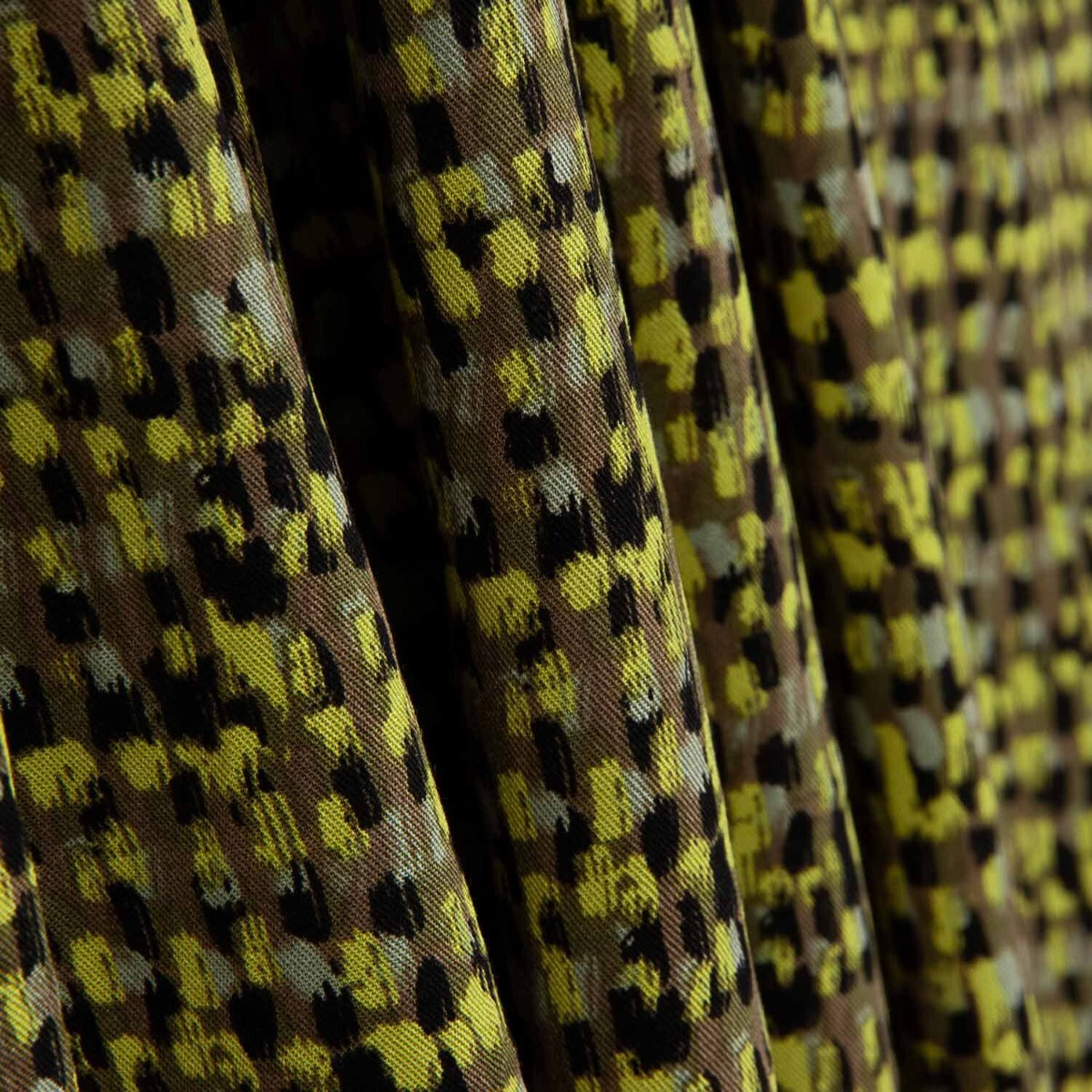 Cedile Green Printed Viscose - Ribes y Casals