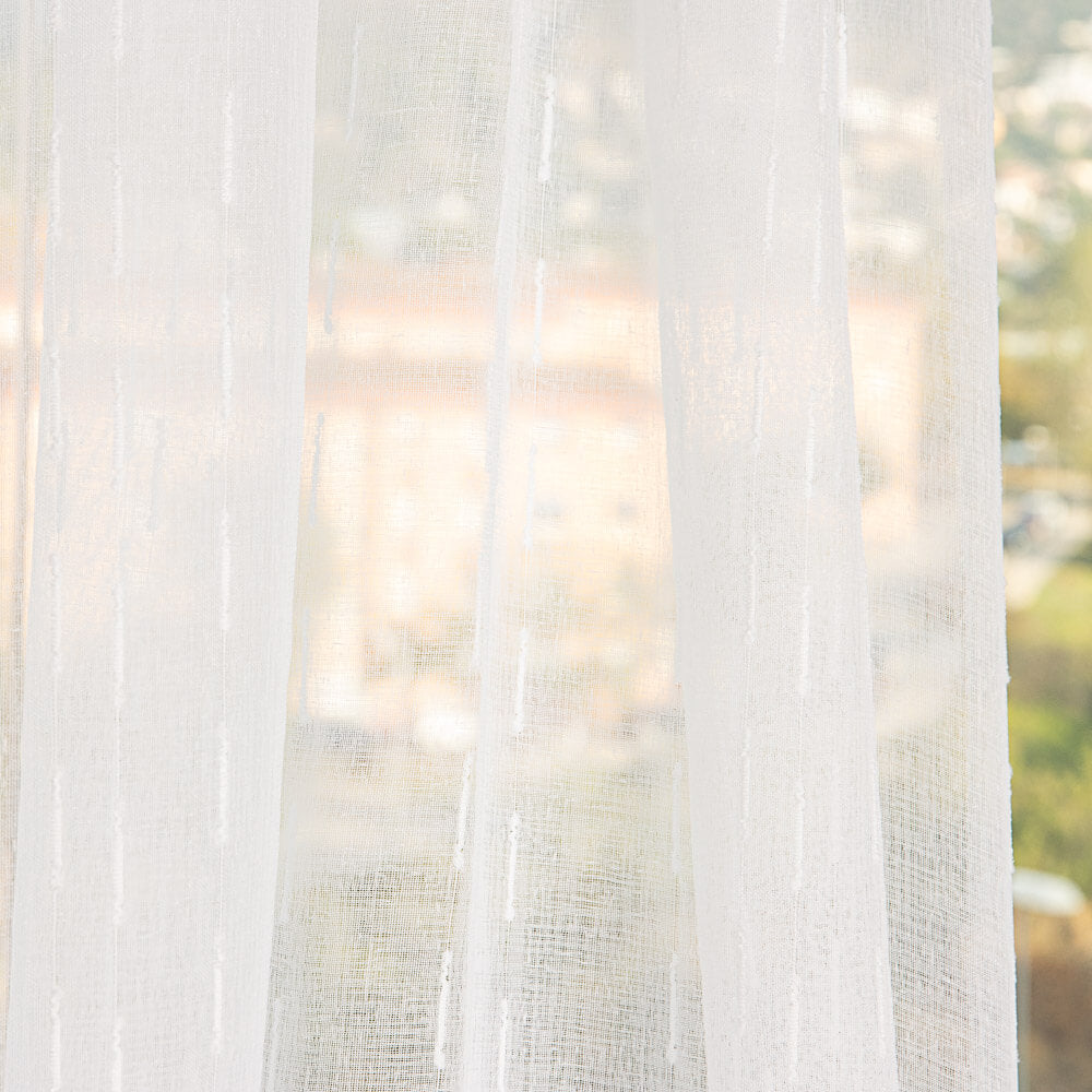 Gatas Leon Natural Net Curtain - Ribes y Casals