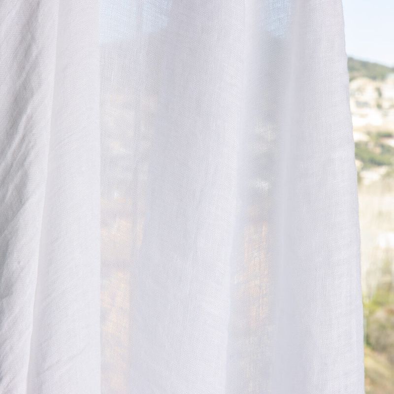 Voile Gathered Curtain Making - Ribes y Casals